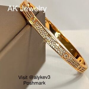 💎LUXURY Pave Diamond Style Design Bracelet, Bangle, Cuff, Click Snap Love